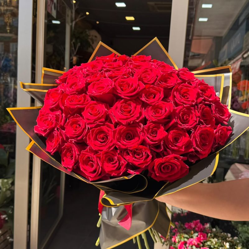 Ramo Gigante de Rosas Pasión Infinita